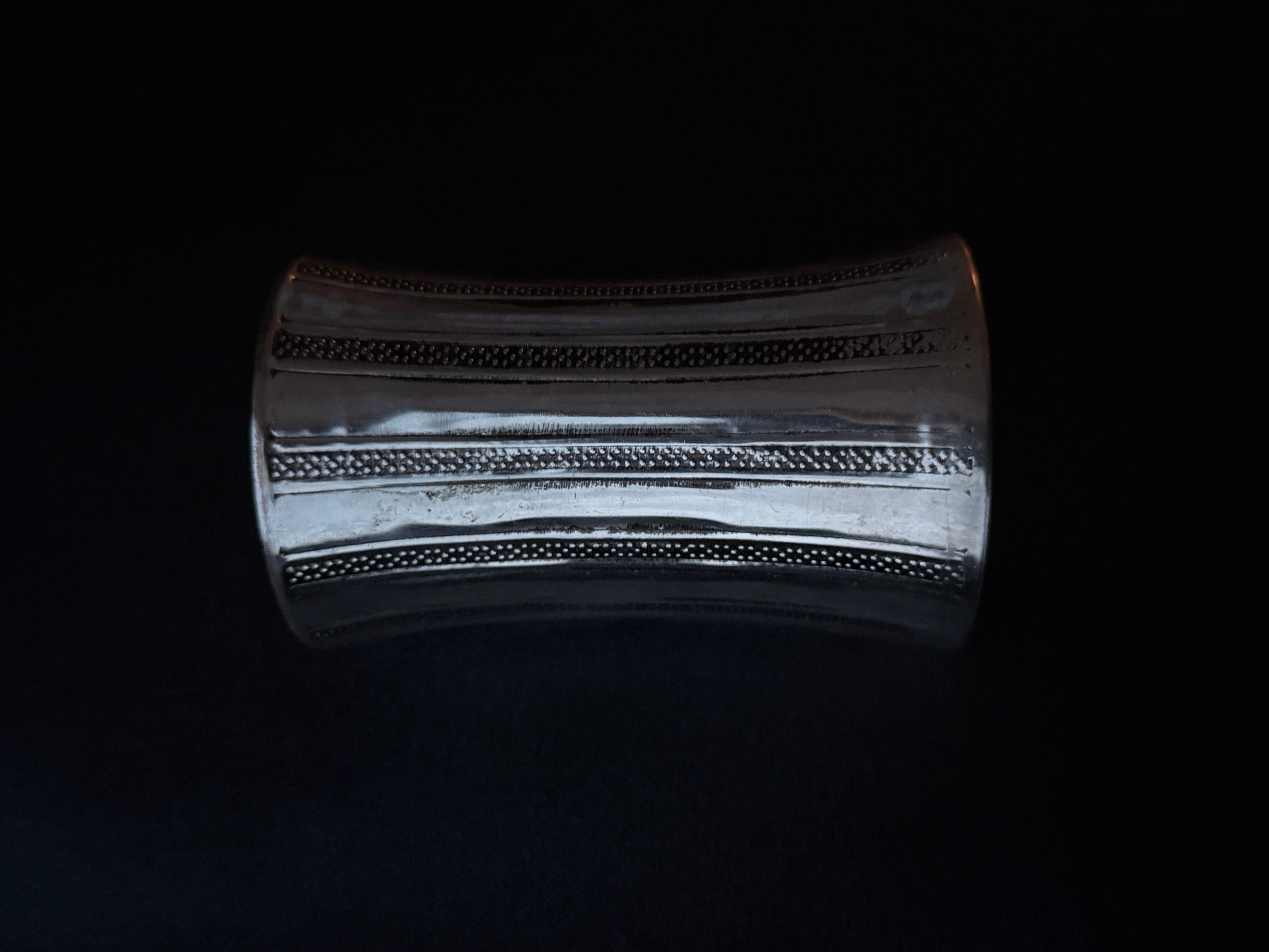 ARMOR CUFF- SILVER